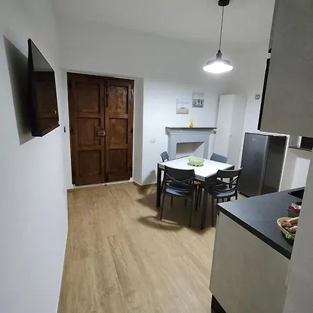 Casa Engy * Rocca Imperiale